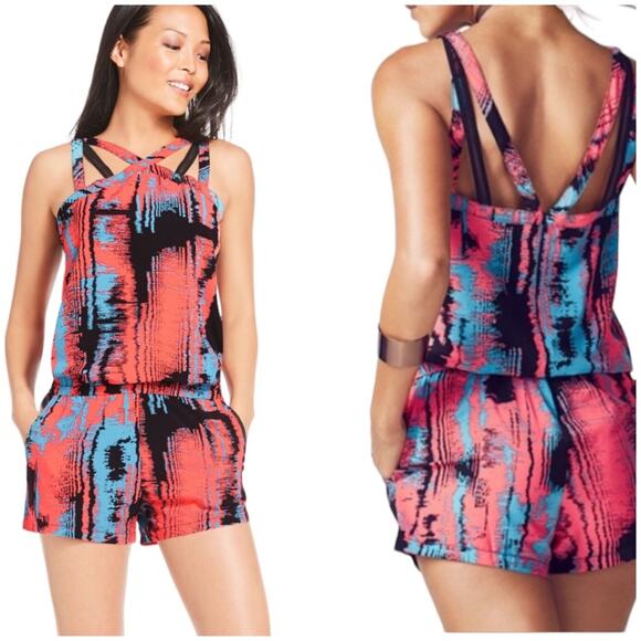 New Fabletics Romper Red/Black Digital Print - Picture 1 of 10